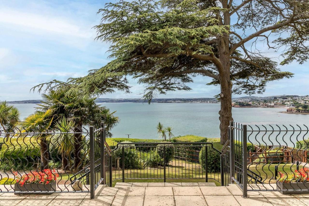 A7 Masts - Striking Beach Bolthole Apartment With Beautiful Sea Views Private Balcony & Parking Torquay Luaran gambar